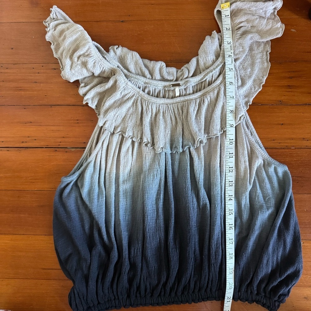 Free People Cora Lee Ombre Ruffle Top – Size Small - Picture 12 of 12